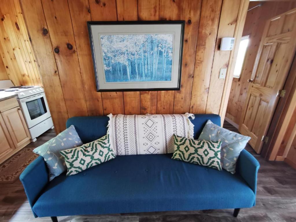 Knotty Pine Cottages, Suites & Motel Rooms Ingonish Dış mekan fotoğraf