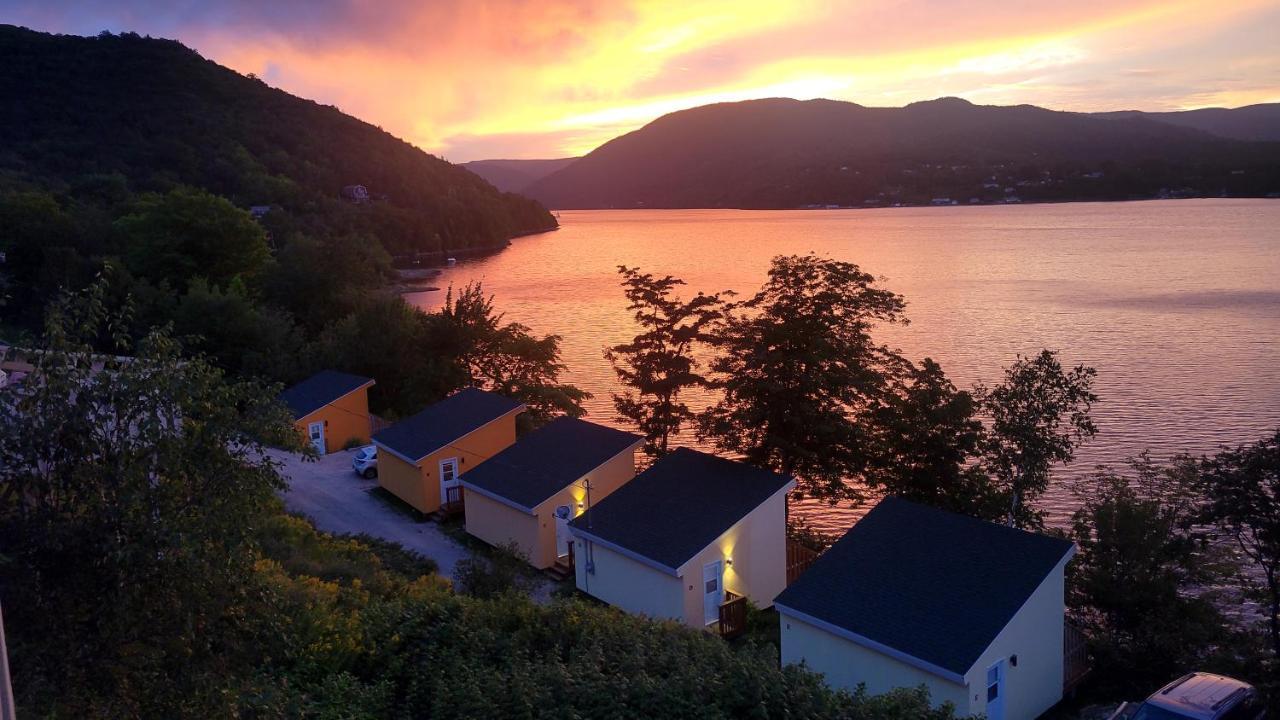 Knotty Pine Cottages, Suites & Motel Rooms Ingonish Dış mekan fotoğraf