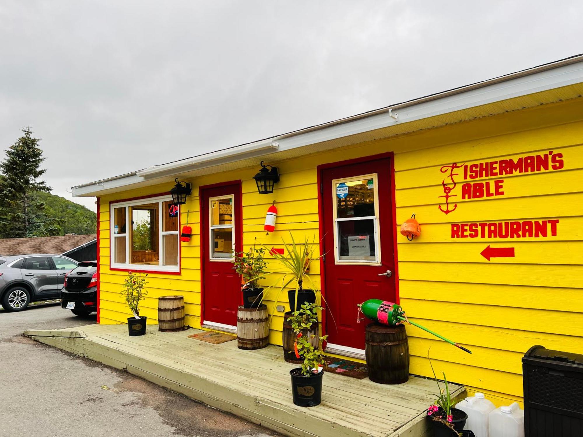 Knotty Pine Cottages, Suites & Motel Rooms Ingonish Dış mekan fotoğraf