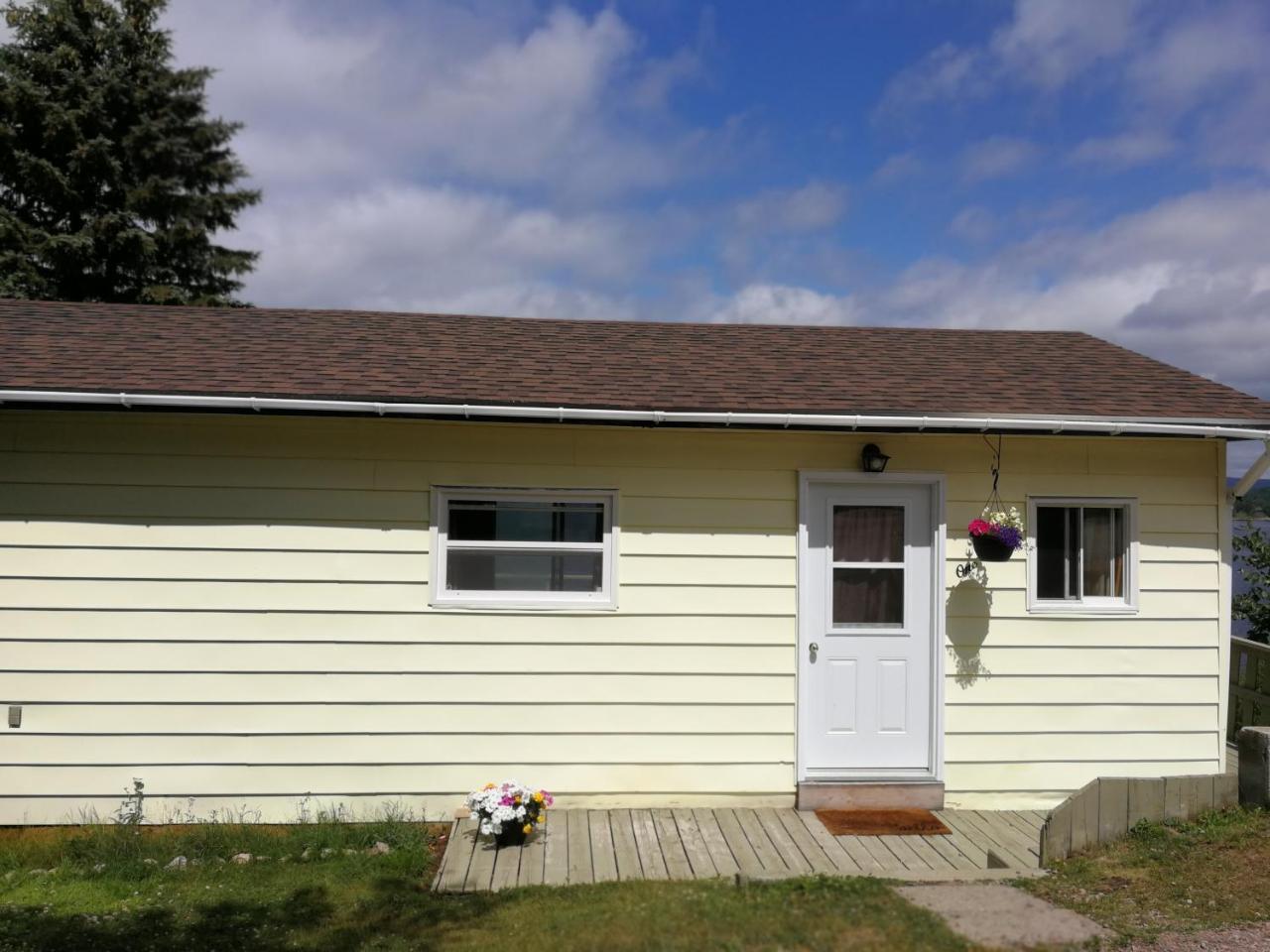 Knotty Pine Cottages, Suites & Motel Rooms Ingonish Dış mekan fotoğraf