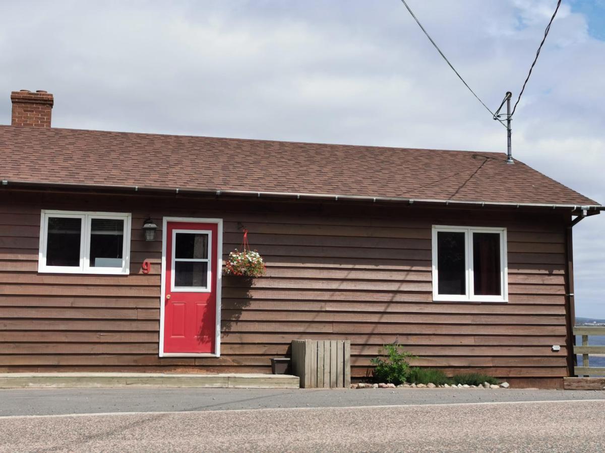 Knotty Pine Cottages, Suites & Motel Rooms Ingonish Dış mekan fotoğraf
